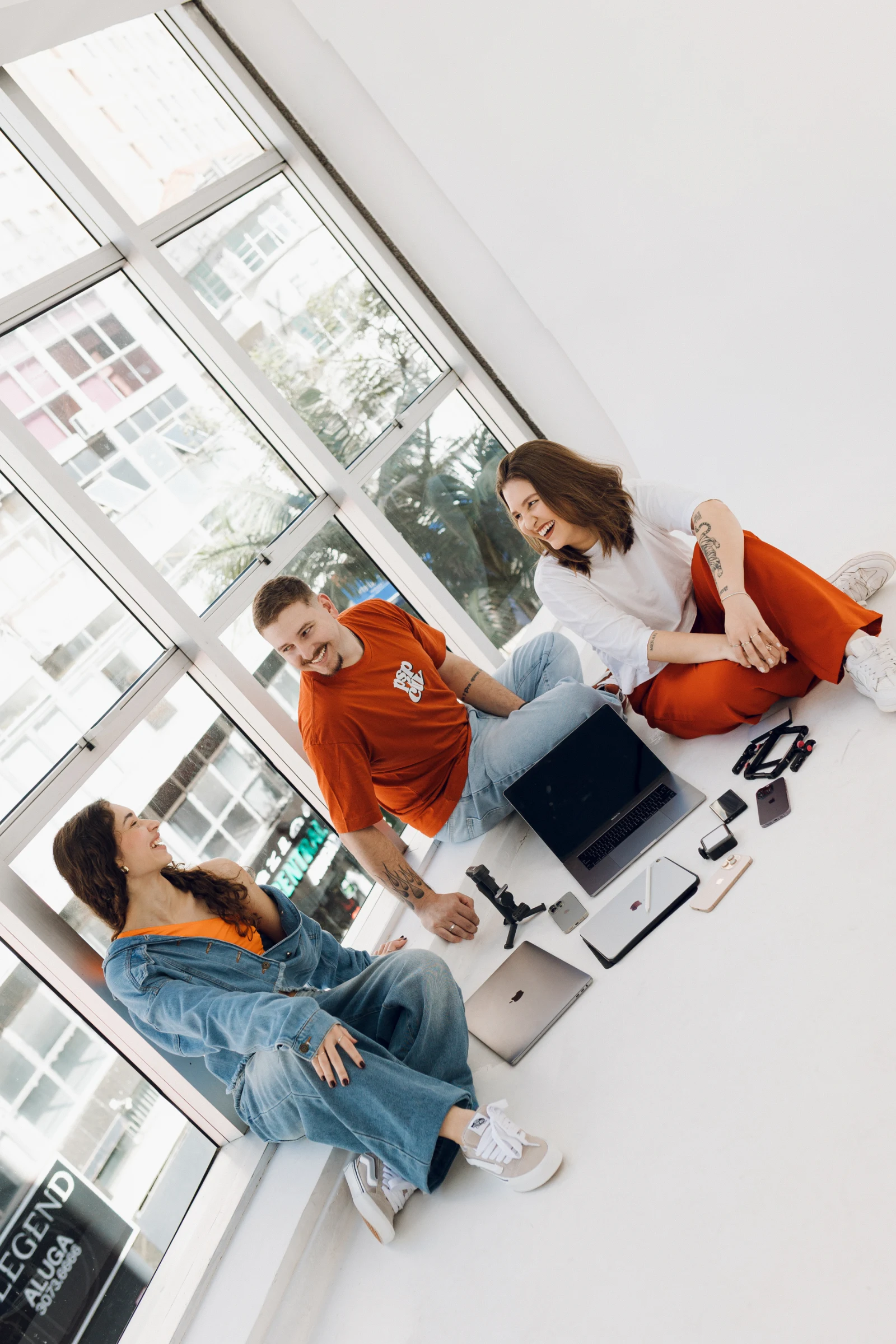 Katelyn Santos, Bruno Oliveira e Rafaela Almeida, da Perspectiva